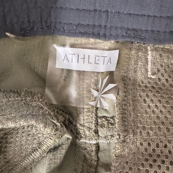 Athleta Womens Cropped Low Rise Cargo Pants Nylon Green 2 bv - Picture 7 of 9